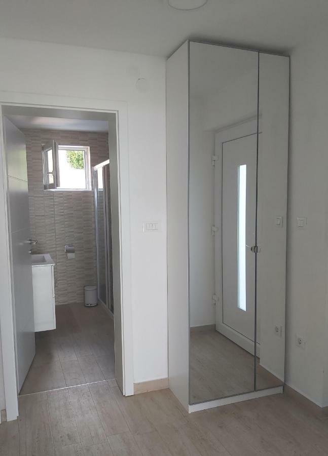 Apartments Irina อิตชิชี ภายนอก รูปภาพ